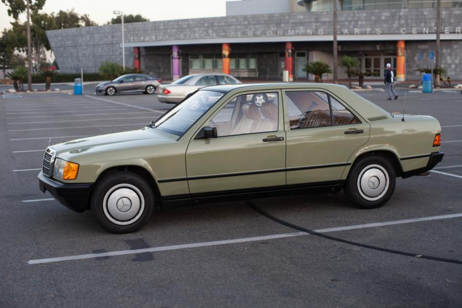  Mercedes-Benz 190 D (W124) 1984 года  (NA) (фото 19 из 240)